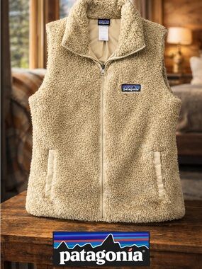 Patagonia Retro Pile Fleece Vest Womens L Beige Teddy Sherpa Full Zip